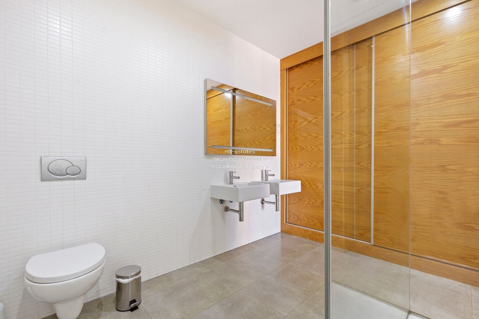 2 soveværelse Lejlighed til salg i La Caleta Adeje med swimmingpool garage - € 1.250.000 (Ref: 7138257)