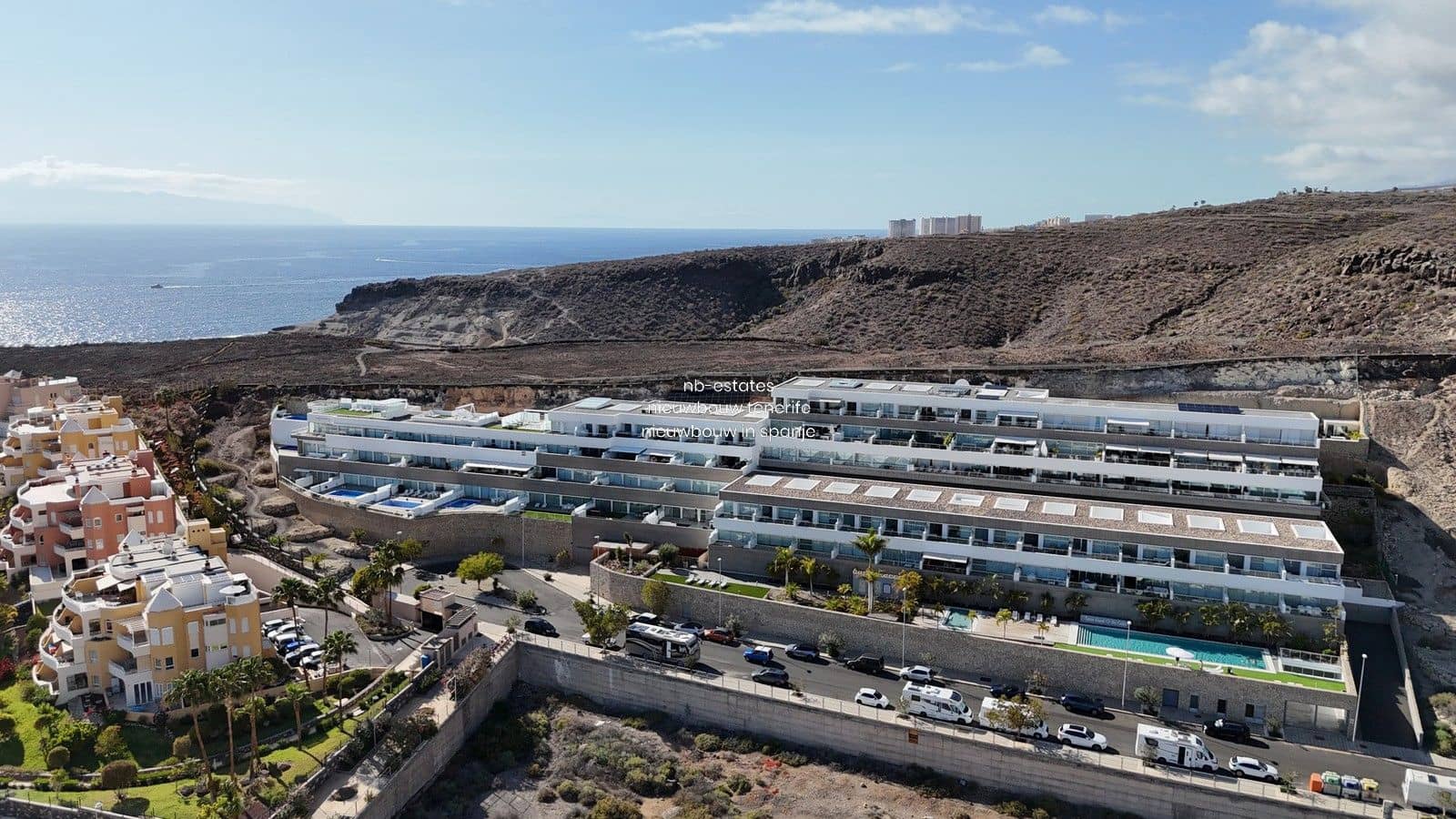 2 soveværelse Lejlighed til salg i La Caleta Adeje med swimmingpool garage - € 1.250.000 (Ref: 7138257)