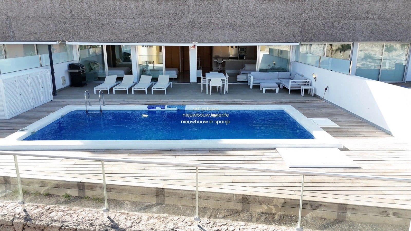 2 soveværelse Lejlighed til salg i La Caleta Adeje med swimmingpool garage - € 1.250.000 (Ref: 7138257)