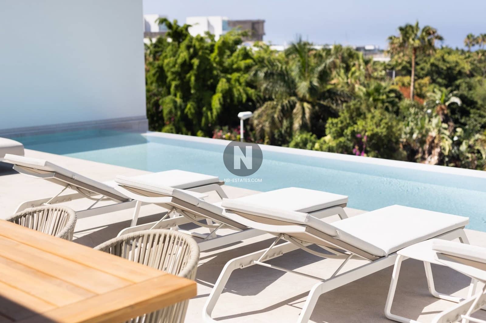 4 bedroom Villa for sale in Costa Adeje with pool - € 4,150,000 (Ref: 7369031)