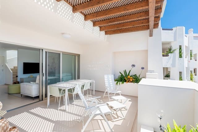 2 soverom Penthouse til salgs i Palm-Mar, Arona med svømmebasseng garasje - € 739 000 (Ref: 7627596)