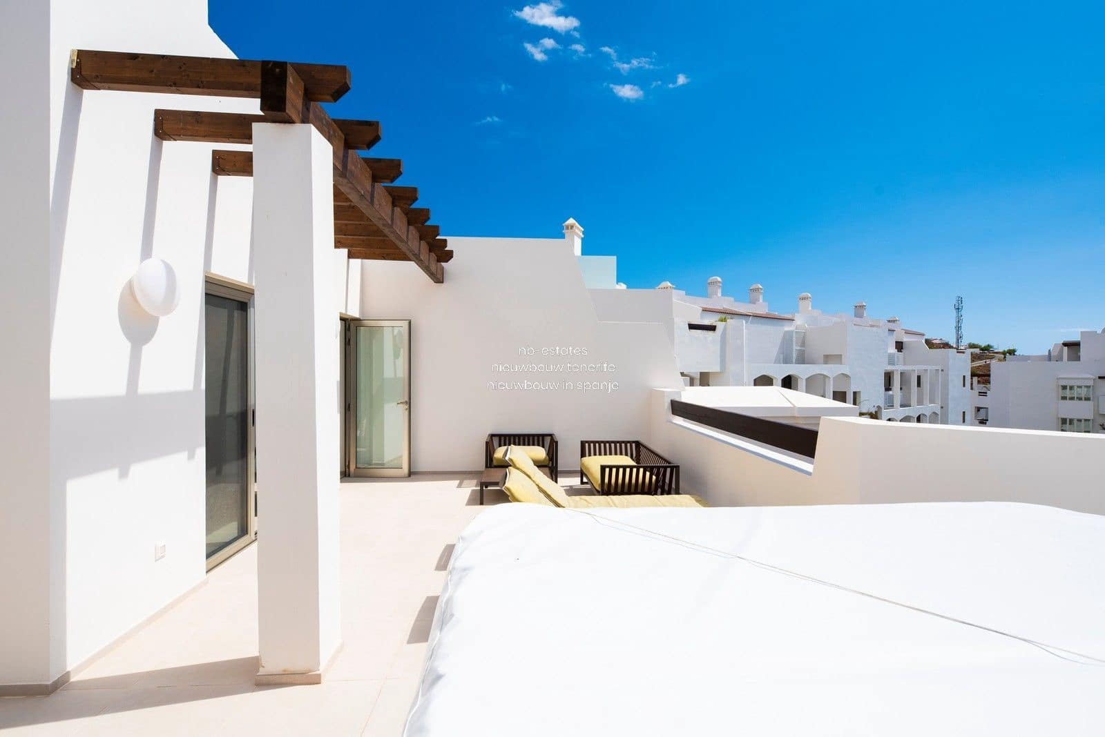 2 sypialnia Penthouse na sprzedaż w Palm-Mar z basenem garażem - 739 000 € (Ref: 7627596)