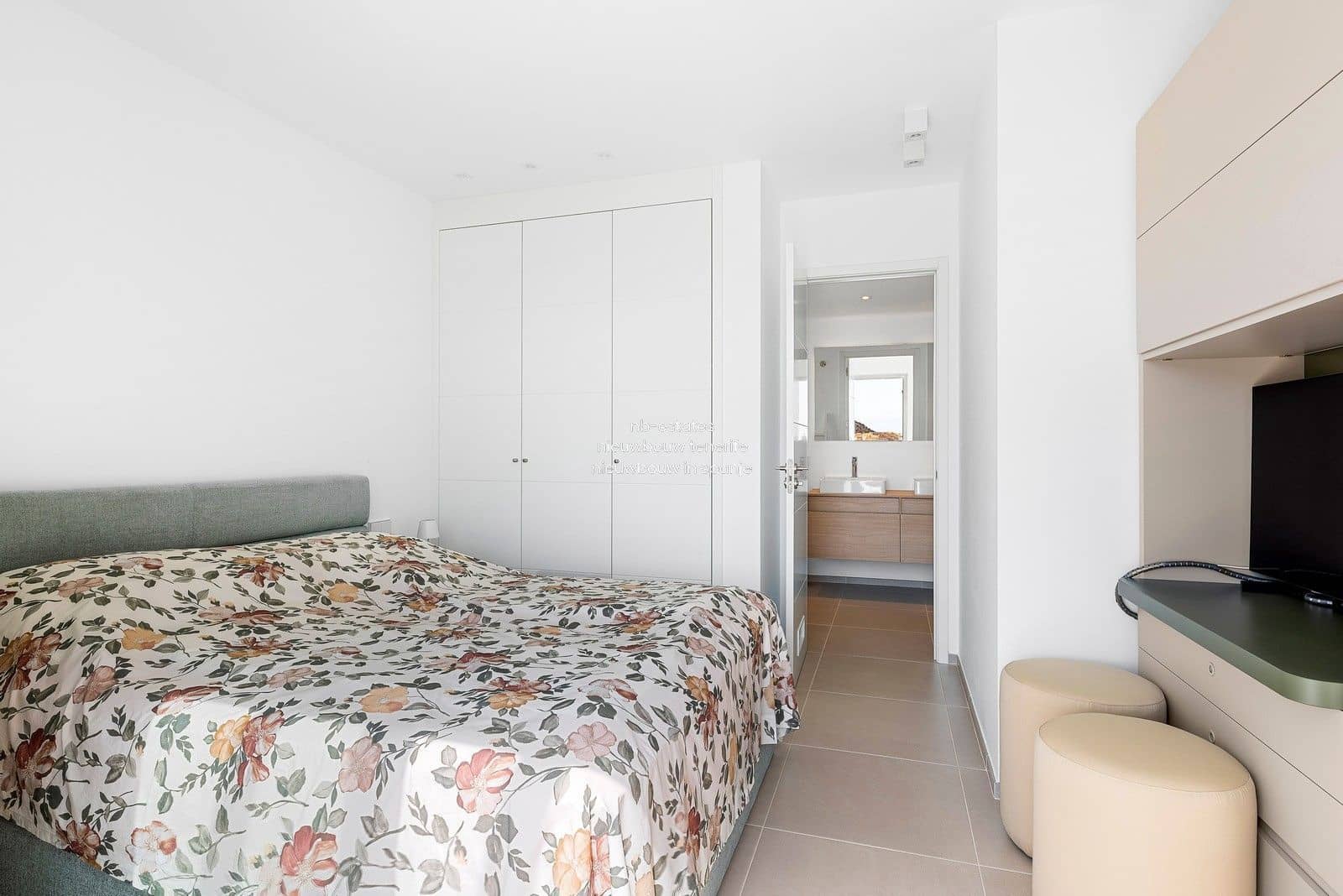 2 sypialnia Penthouse na sprzedaż w Palm-Mar z basenem garażem - 739 000 € (Ref: 7627596)