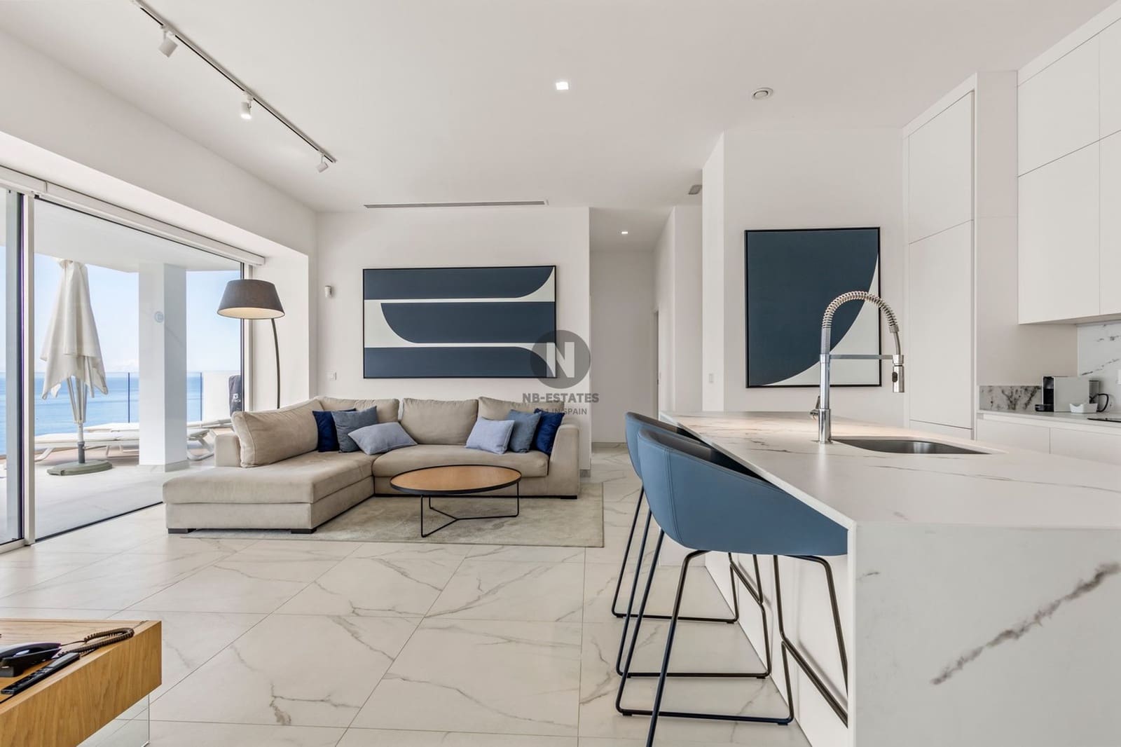 3 chambre Appartement à vendre à Los Gigantes avec piscine garage - 1 325 000 € (Ref: 8003469)