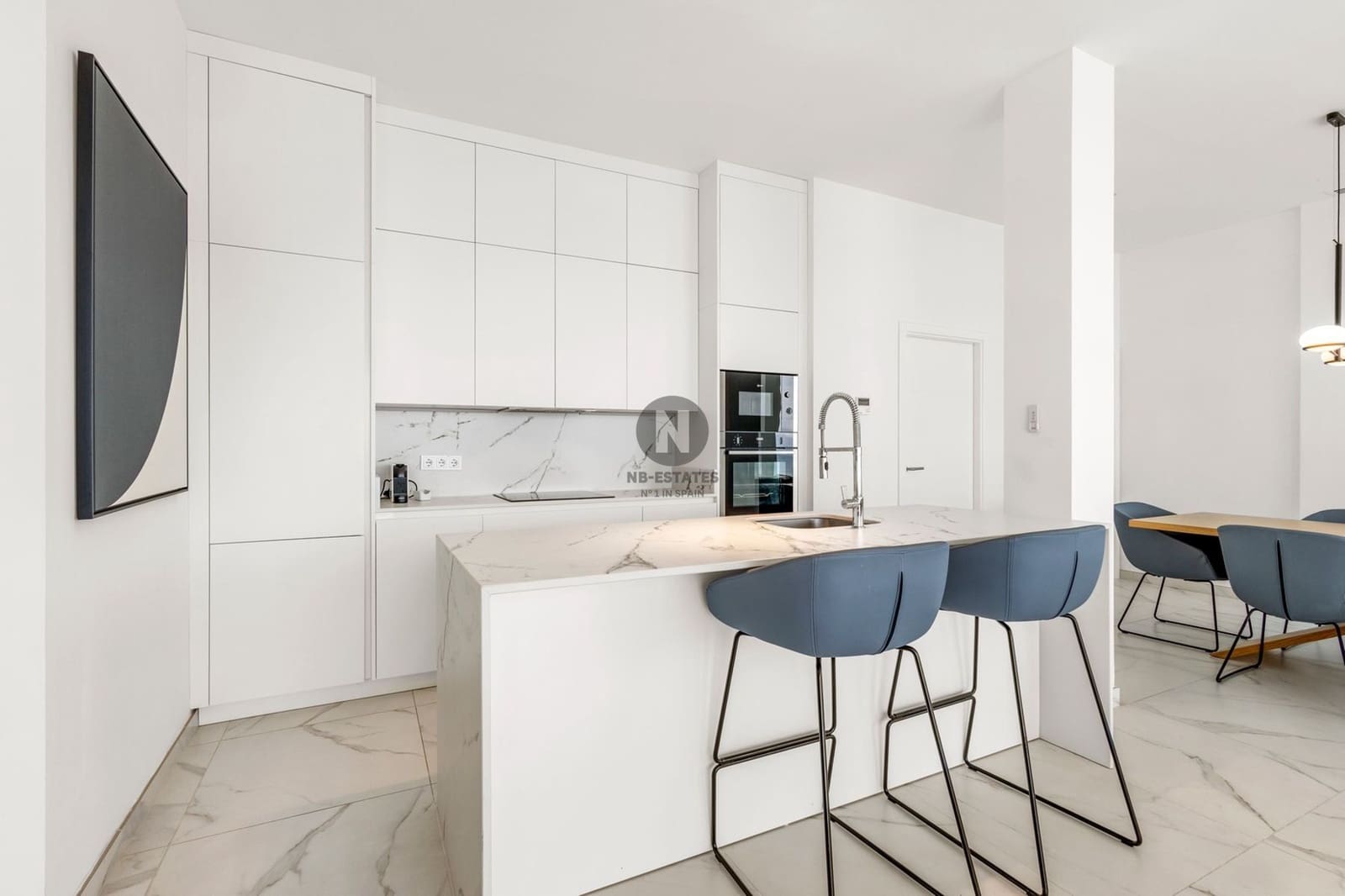 3 chambre Appartement à vendre à Los Gigantes avec piscine garage - 1 325 000 € (Ref: 8003469)