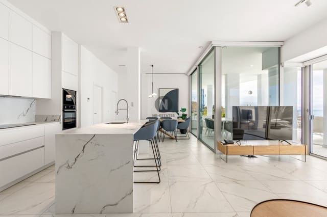 3 chambre Appartement à vendre à Los Gigantes, Santiago del Teide avec piscine garage - 1 325 000 € (Ref: 8003469)