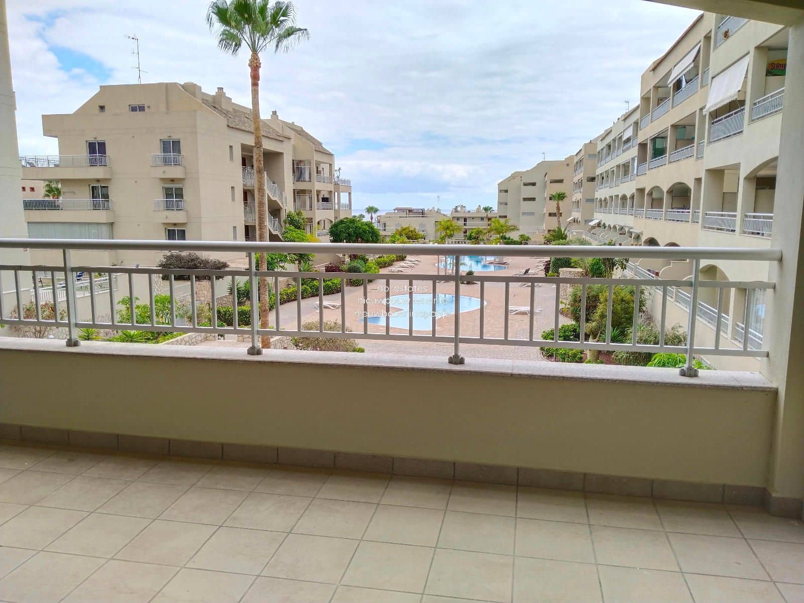 1 bedroom Flat for sale in Palm-Mar with pool - € 291,500 (Ref: 8344186)