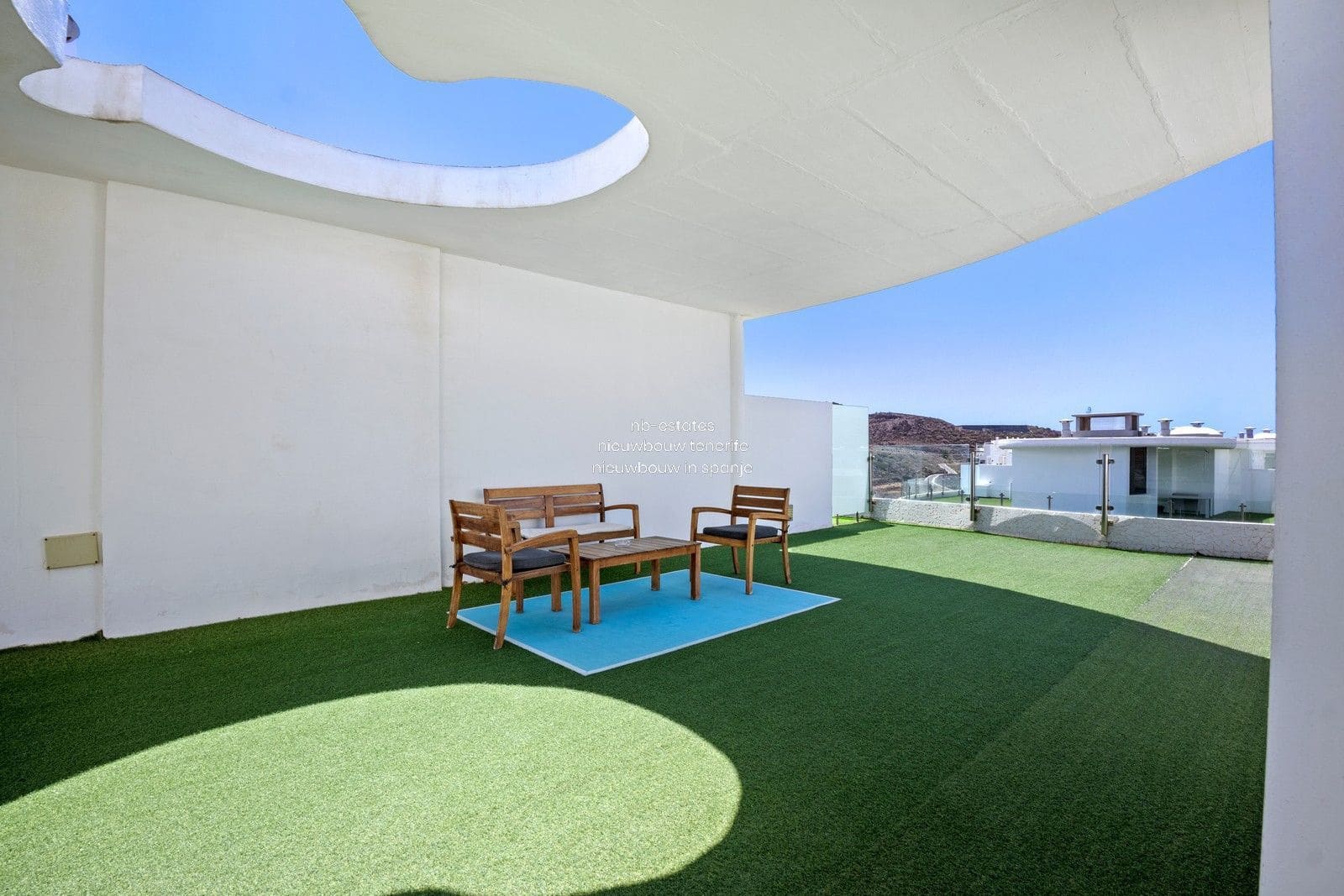 2 Zimmer Penthouse zu verkaufen in Palm-Mar mit Garage - 662.000 € (Ref: 8406407)