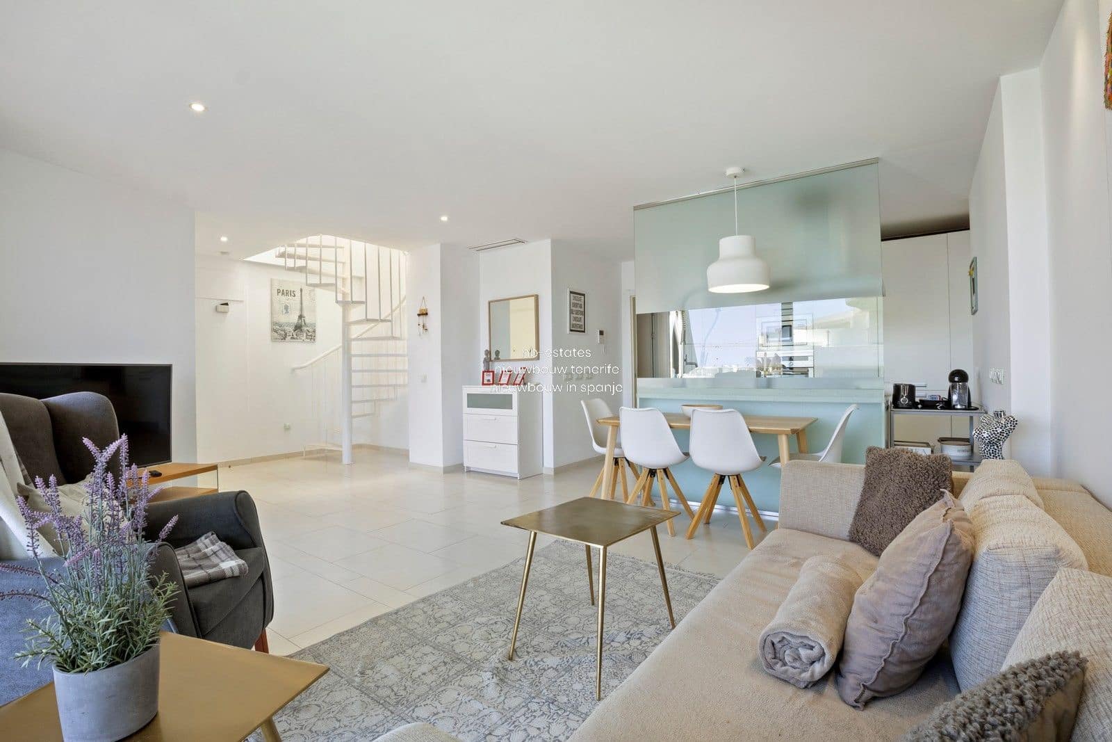 2 Zimmer Penthouse zu verkaufen in Palm-Mar mit Garage - 662.000 € (Ref: 8406407)