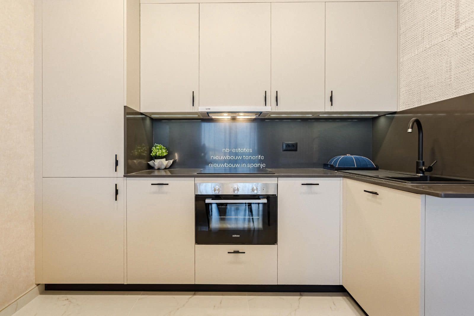 2 Zimmer Haus zu verkaufen in Playa San Juan mit Garage - 529.000 € (Ref: 8589912)