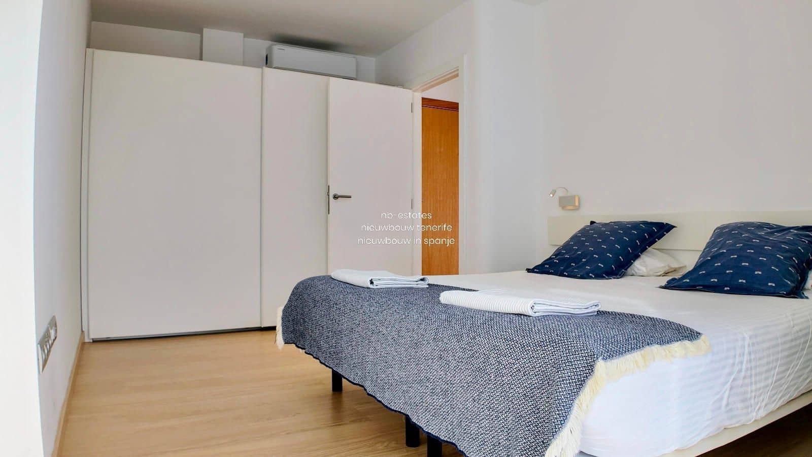 2 soveværelse Penthouse til salg i Adeje med swimmingpool - € 425.000 (Ref: 8686972)