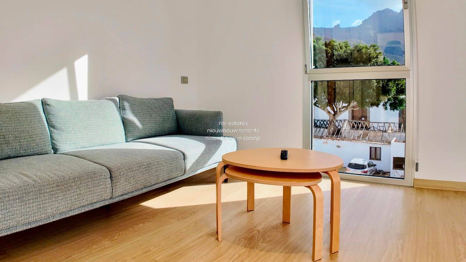 2 soveværelse Penthouse til salg i Adeje med swimmingpool - € 425.000 (Ref: 8686972)