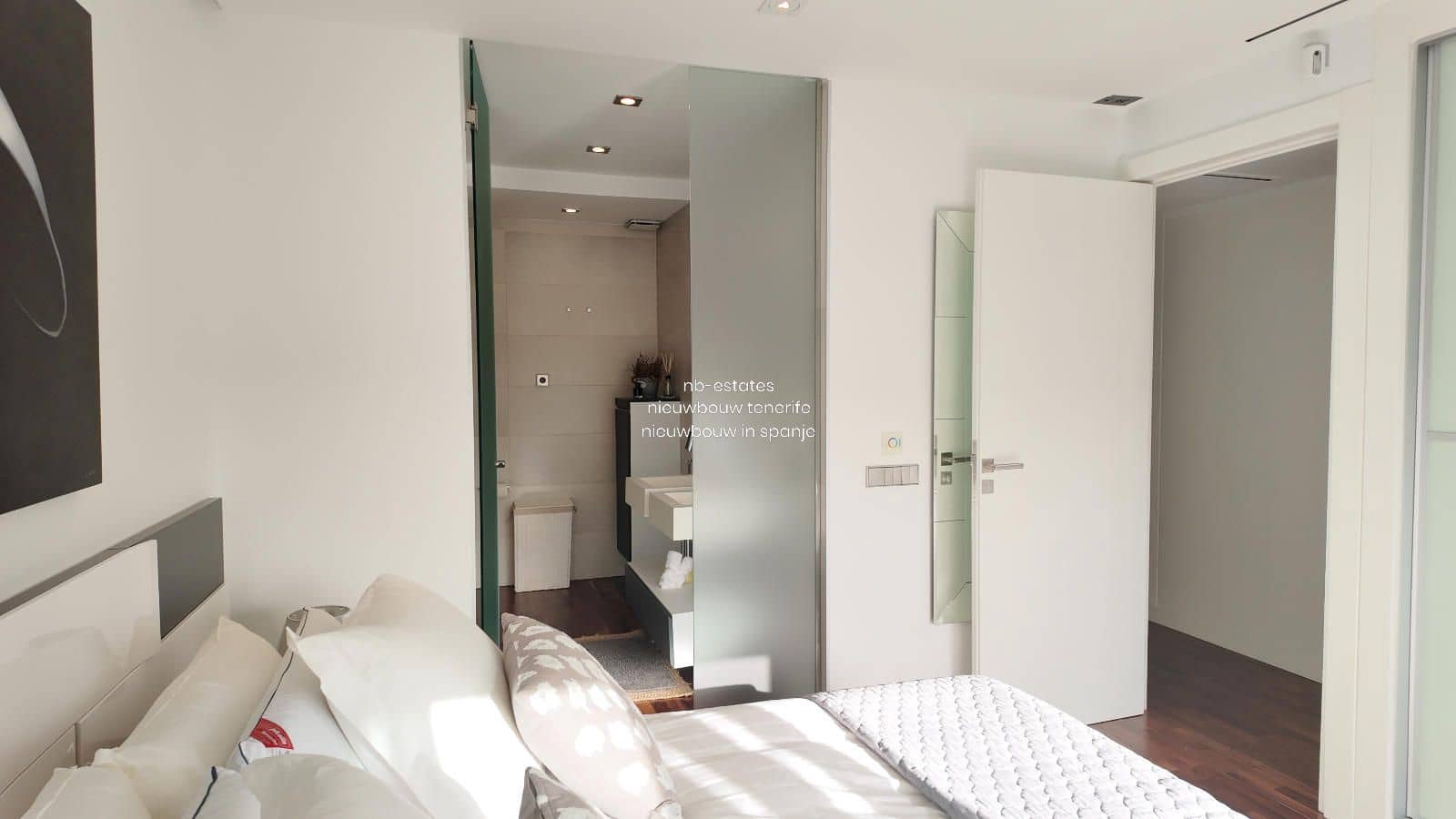 4 soveværelse Penthouse til salg i Palm-Mar med swimmingpool garage - € 850.000 (Ref: 8698737)