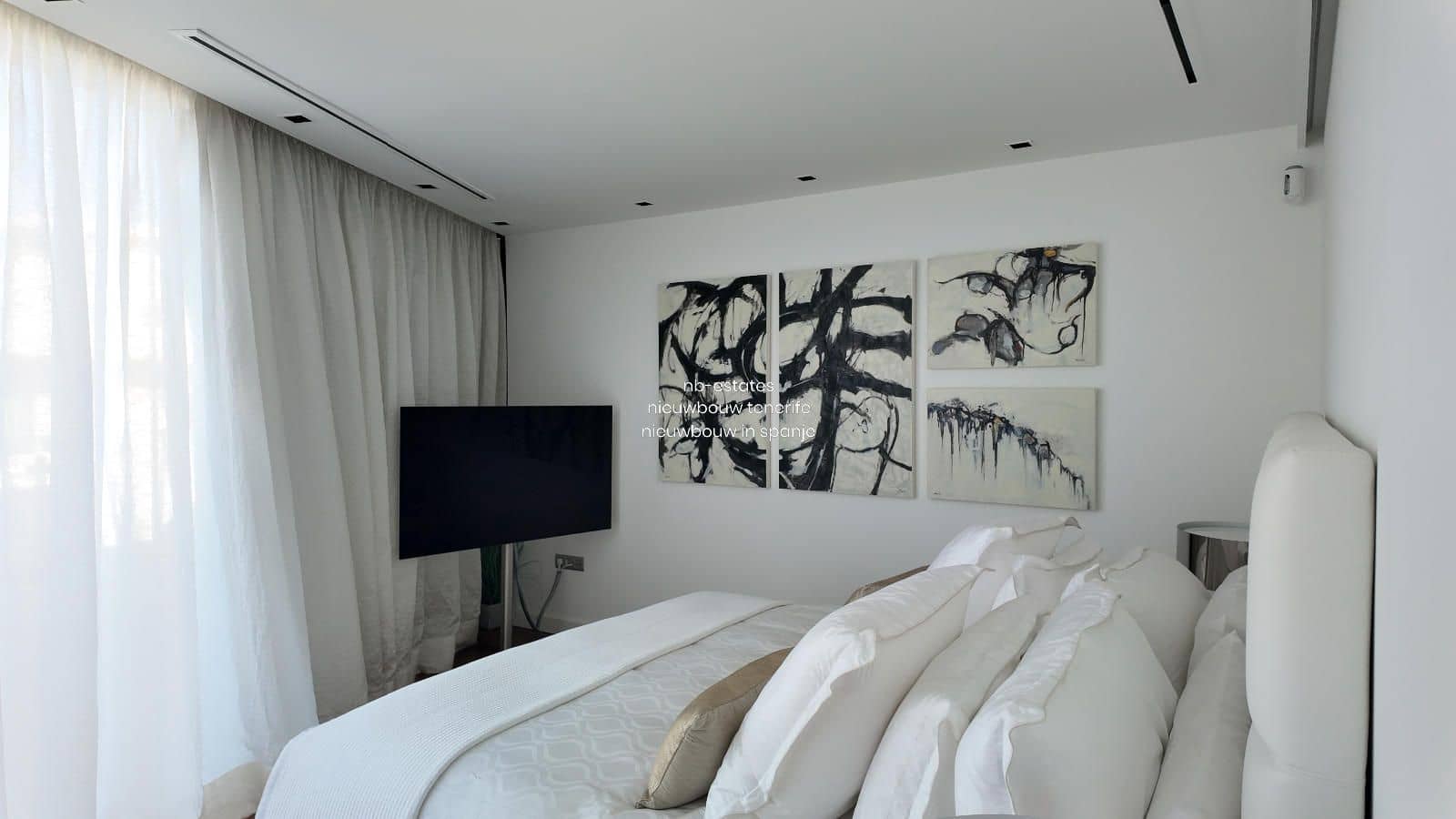 4 soveværelse Penthouse til salg i Palm-Mar med swimmingpool garage - € 850.000 (Ref: 8698737)