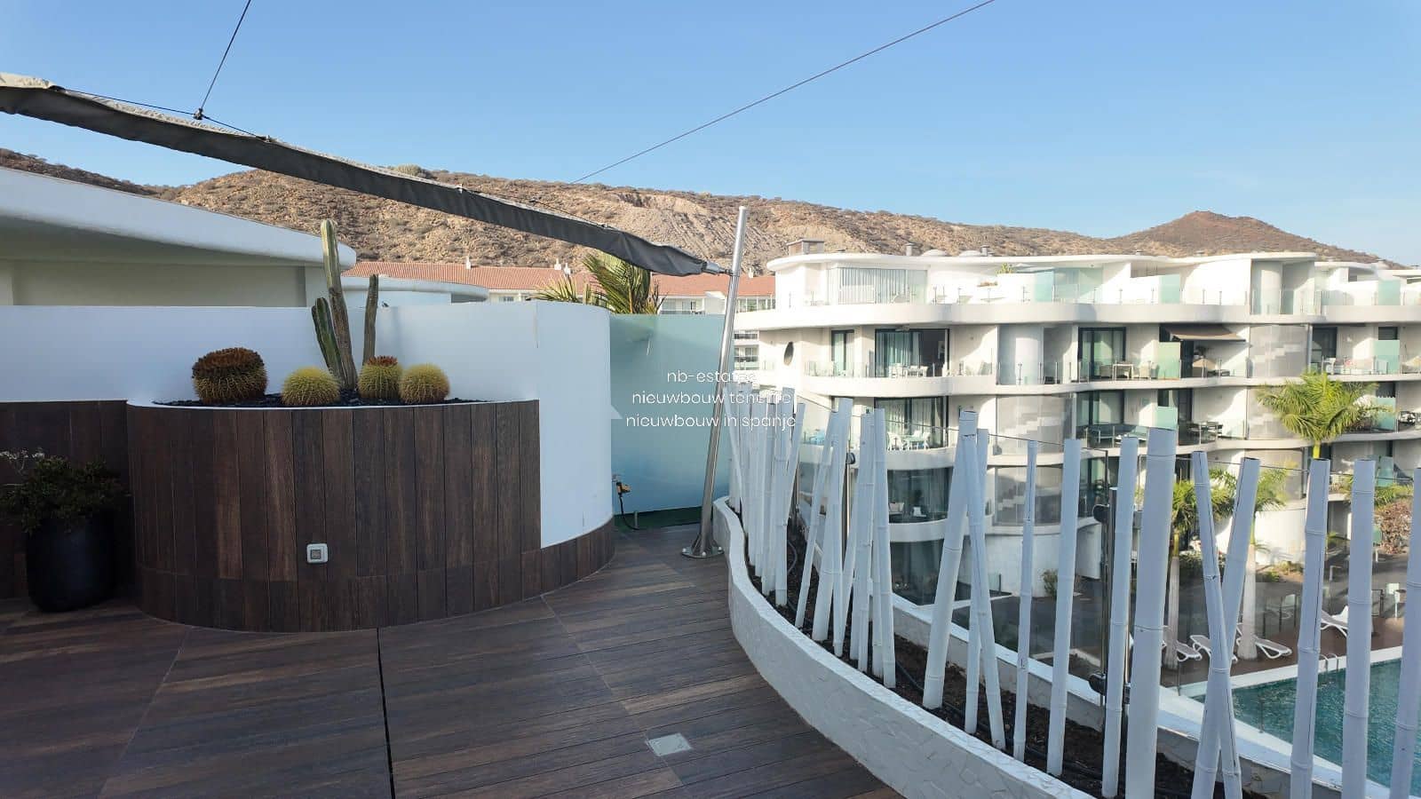 4 soveværelse Penthouse til salg i Palm-Mar med swimmingpool garage - € 850.000 (Ref: 8698737)