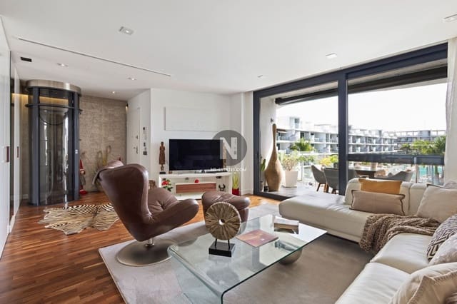 4 bedroom Penthouse for sale in Palm-Mar, Arona with pool garage - € 745,000 (Ref: 8698737)