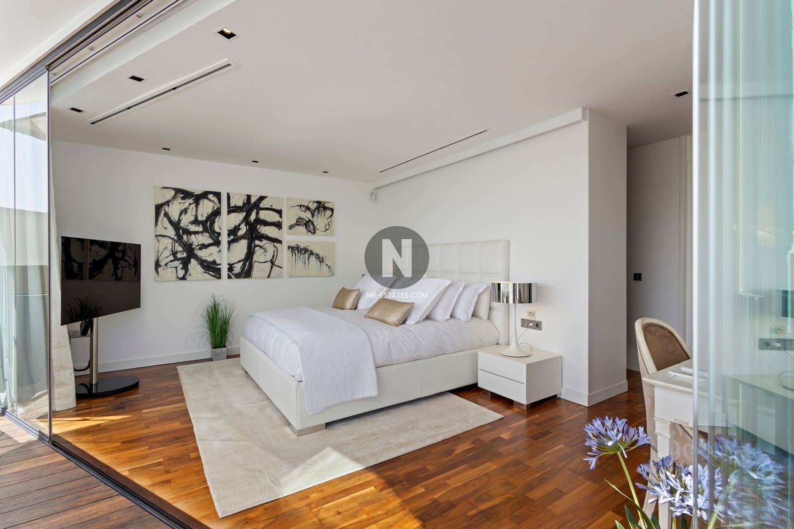 4 bedroom Penthouse for sale in Palm-Mar with pool garage - € 745,000 (Ref: 8698737)