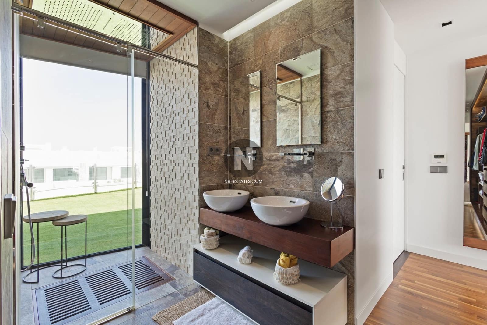 4 bedroom Penthouse for sale in Palm-Mar with pool garage - € 745,000 (Ref: 8698737)