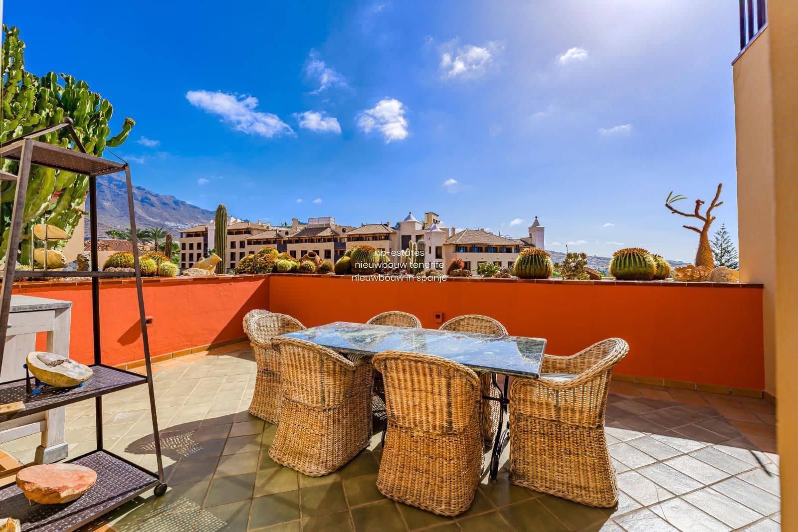 2 sovrum Takvåning till salu i Costa Adeje med pool garage - 840 000 € (Ref: 8774769)