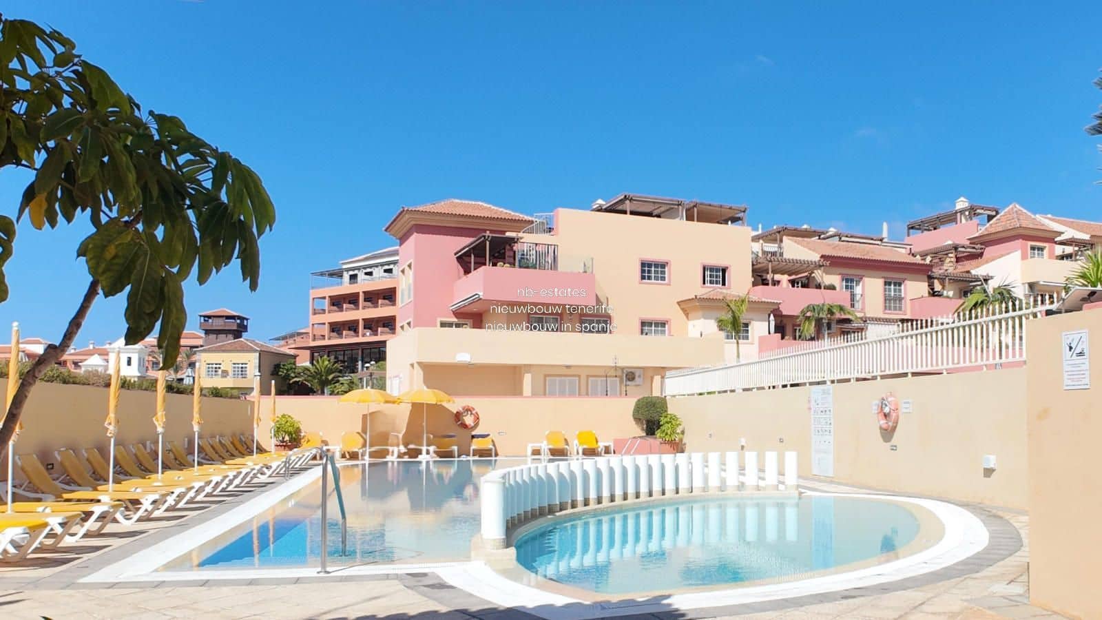 2 sovrum Takvåning till salu i Costa Adeje med pool garage - 840 000 € (Ref: 8774769)