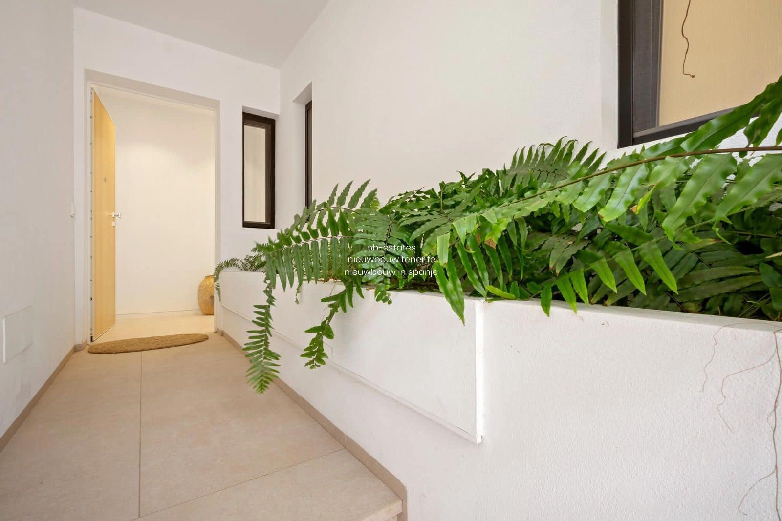 2 bedroom Flat for sale in Palm-Mar with pool garage - € 1,195,000 (Ref: 8875907)