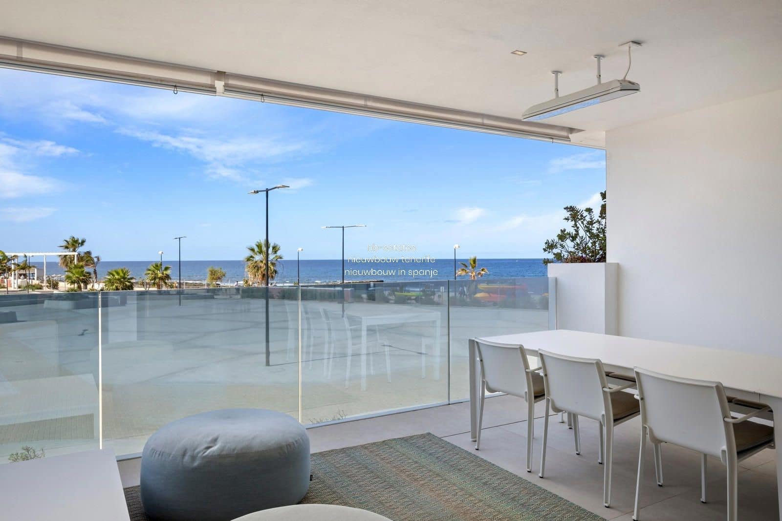 2 bedroom Flat for sale in Palm-Mar with pool garage - € 1,195,000 (Ref: 8875907)