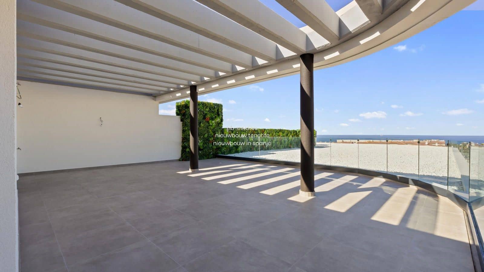 3 bedroom Penthouse for sale in Costa Adeje with pool garage - € 1,295,000 (Ref: 8902734)