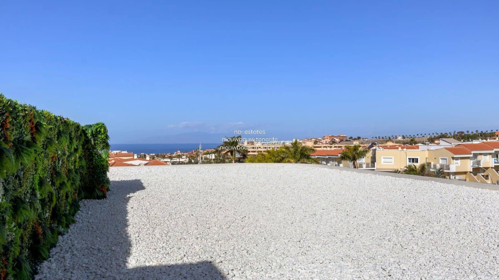 3 bedroom Penthouse for sale in Costa Adeje with pool garage - € 1,295,000 (Ref: 8902734)