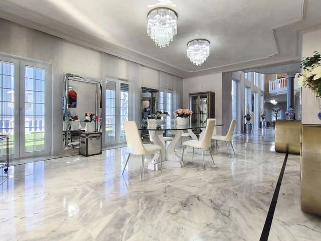 5 soverom Villa til salgs i Costa Adeje, Adeje med svømmebasseng - € 7 500 000 (Ref: 8902874)