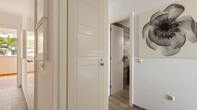 2 soverom Leilighet til salgs i Palm-Mar, Arona med svømmebasseng - € 290 000 (Ref: 8956387)