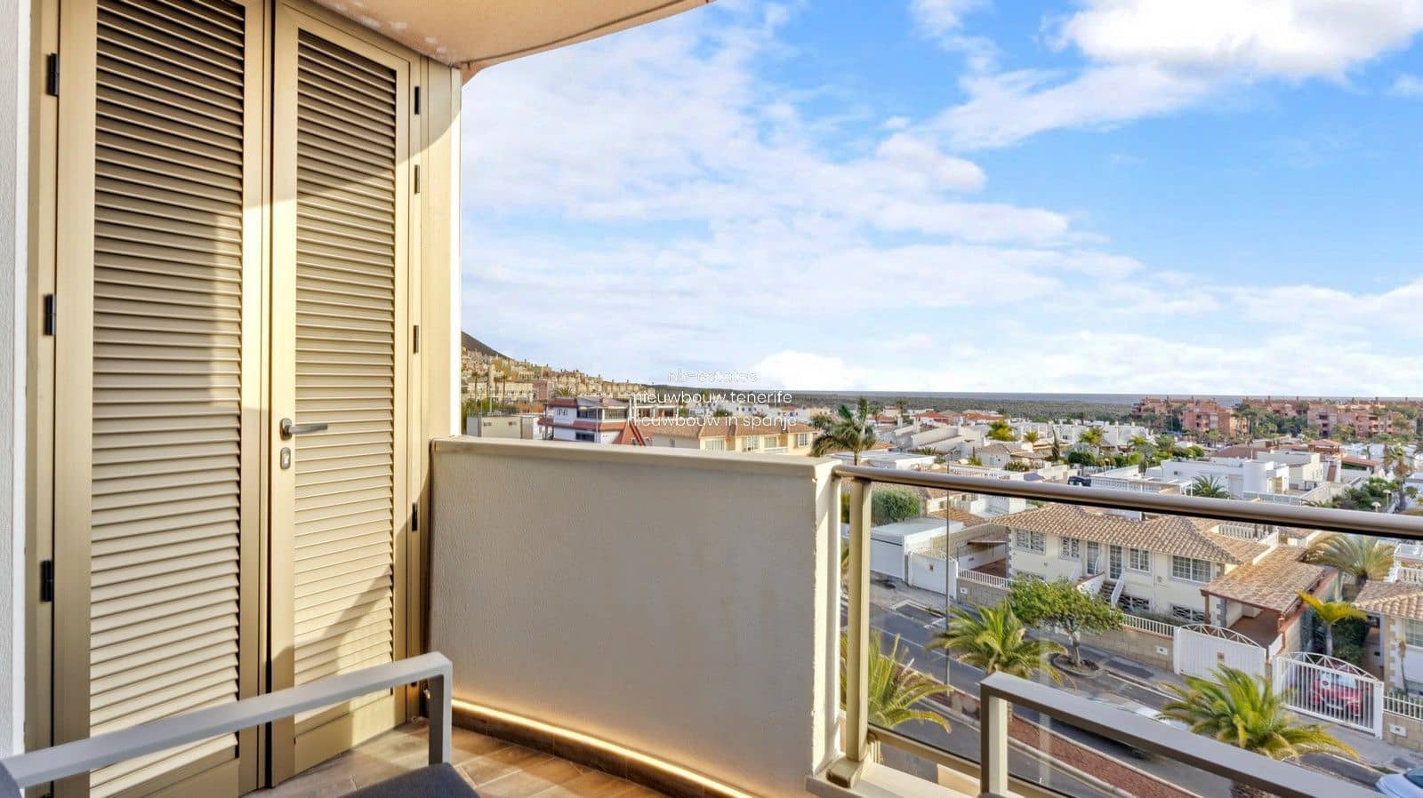 2 Zimmer Wohnung zu verkaufen in Palm-Mar mit Pool - 290.000 € (Ref: 8956387)