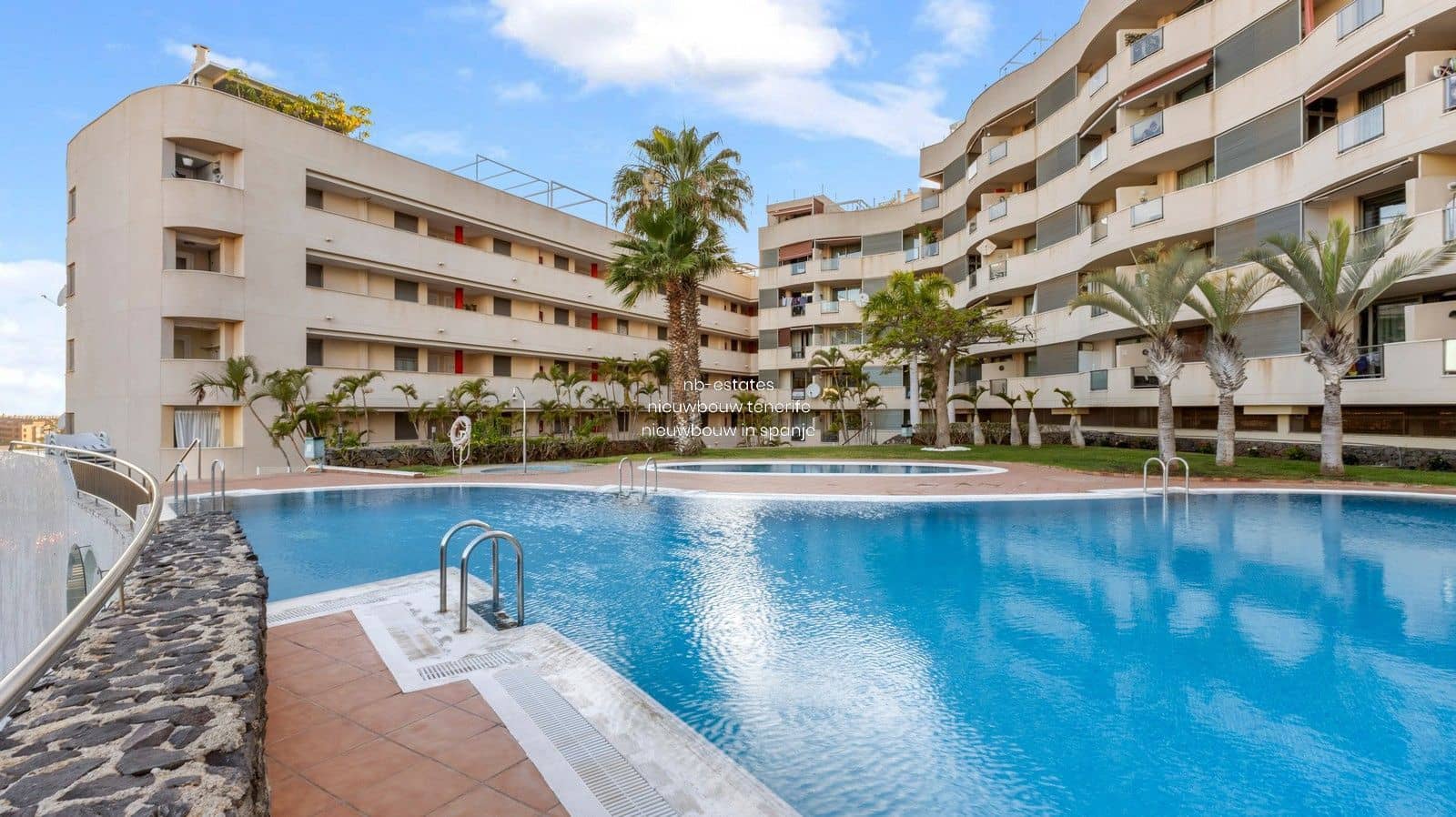 2 Zimmer Wohnung zu verkaufen in Palm-Mar mit Pool - 290.000 € (Ref: 8956387)