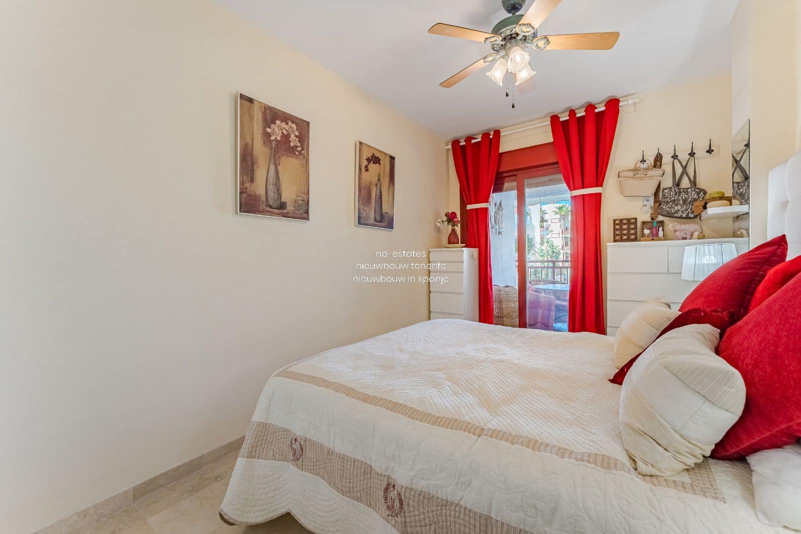 1 soveværelse Lejlighed til salg i Palm-Mar med swimmingpool garage - € 279.000 (Ref: 8959763)