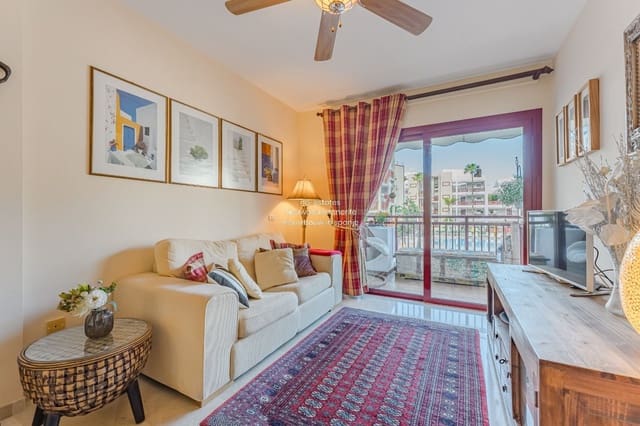 1 makuuhuone Asunto myytävänä paikassa Palm-Mar, Arona mukana uima-altaan 
autotalli - 279 000 € (Ref: 8959763)