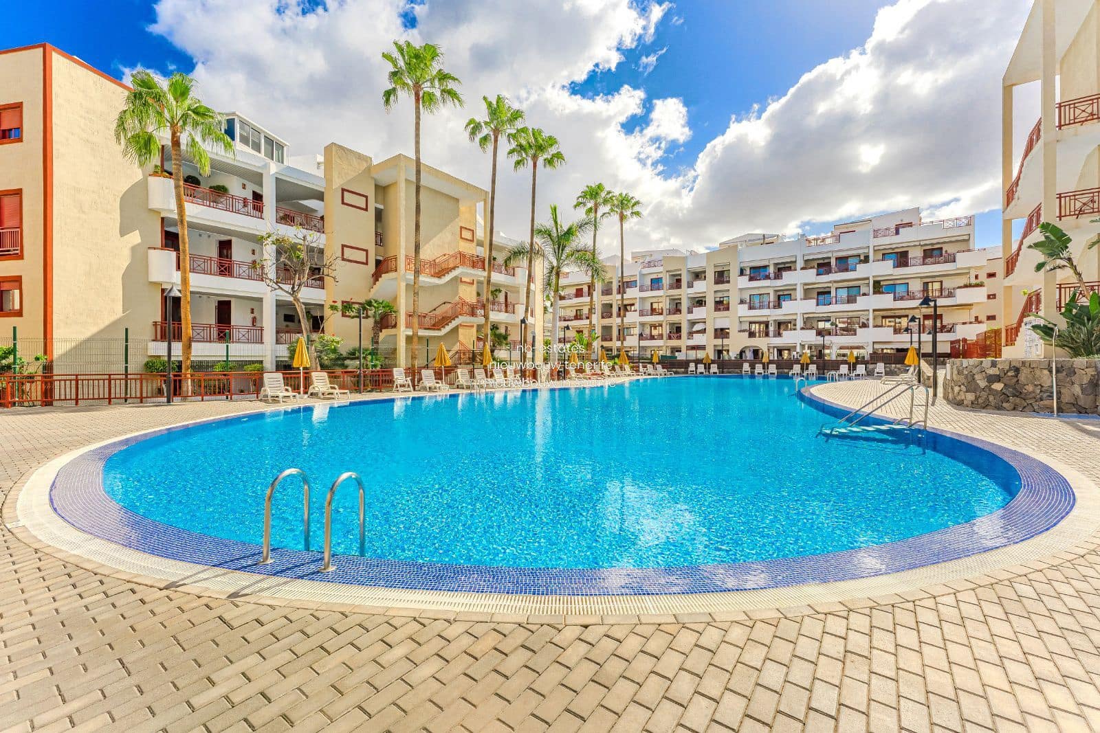 1 soveværelse Lejlighed til salg i Palm-Mar med swimmingpool garage - € 279.000 (Ref: 8959763)