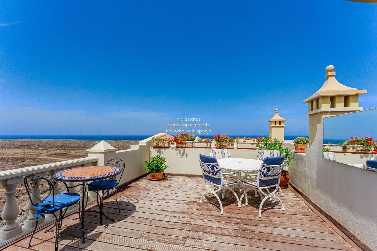 2 soveværelse Lejlighed til salg i Palm-Mar med swimmingpool garage - € 450.000 (Ref: 9006548)