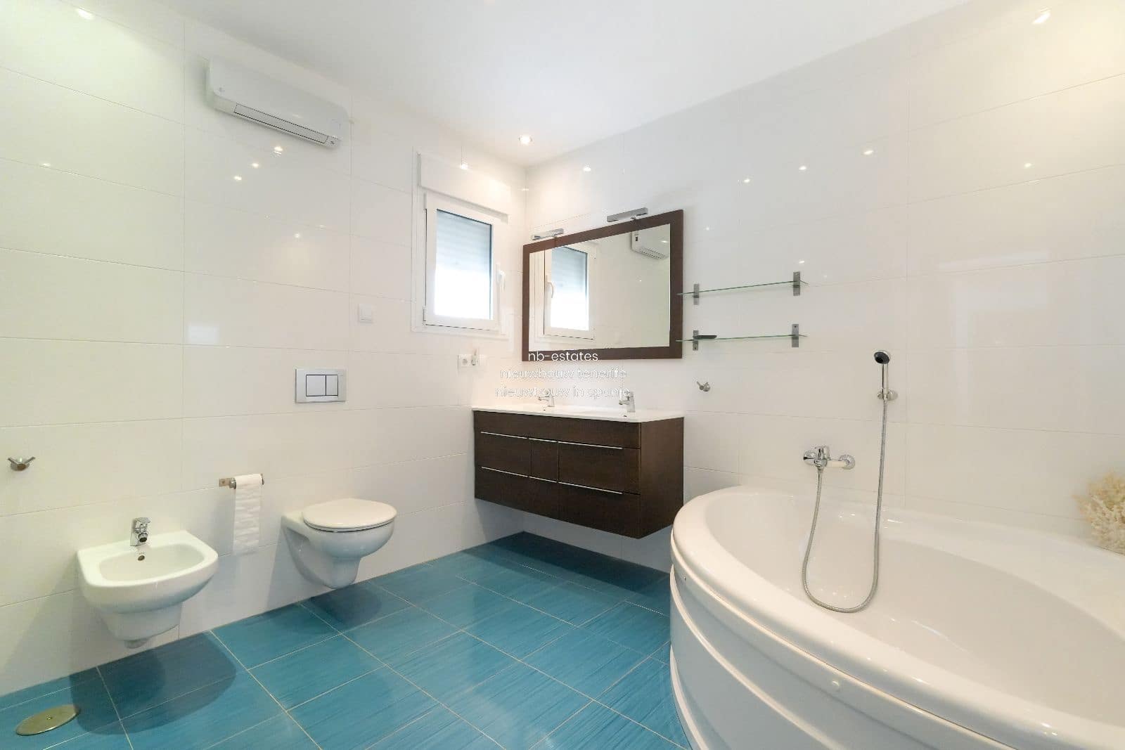 3 Zimmer Villa zu verkaufen in Teulada-Moraira mit Pool - 995.000 € (Ref: 9012269)