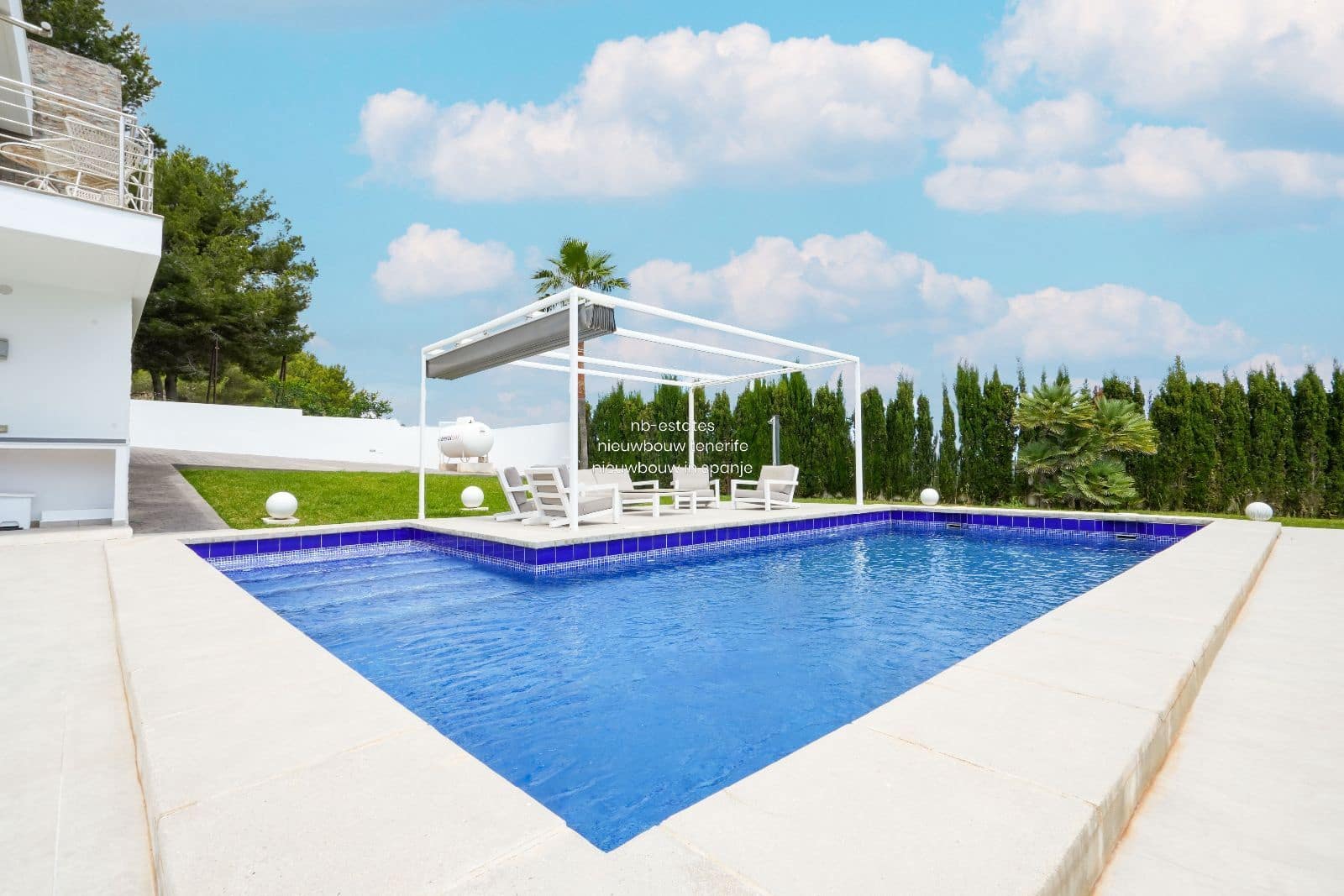 3 Zimmer Villa zu verkaufen in Teulada-Moraira mit Pool - 995.000 € (Ref: 9012269)