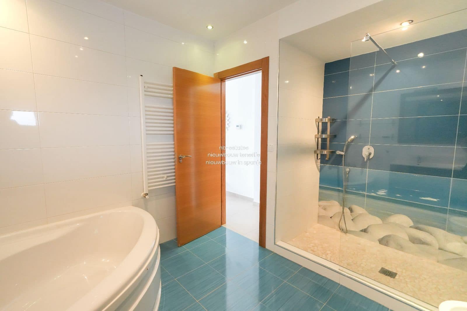 3 Zimmer Villa zu verkaufen in Teulada-Moraira mit Pool - 995.000 € (Ref: 9012269)