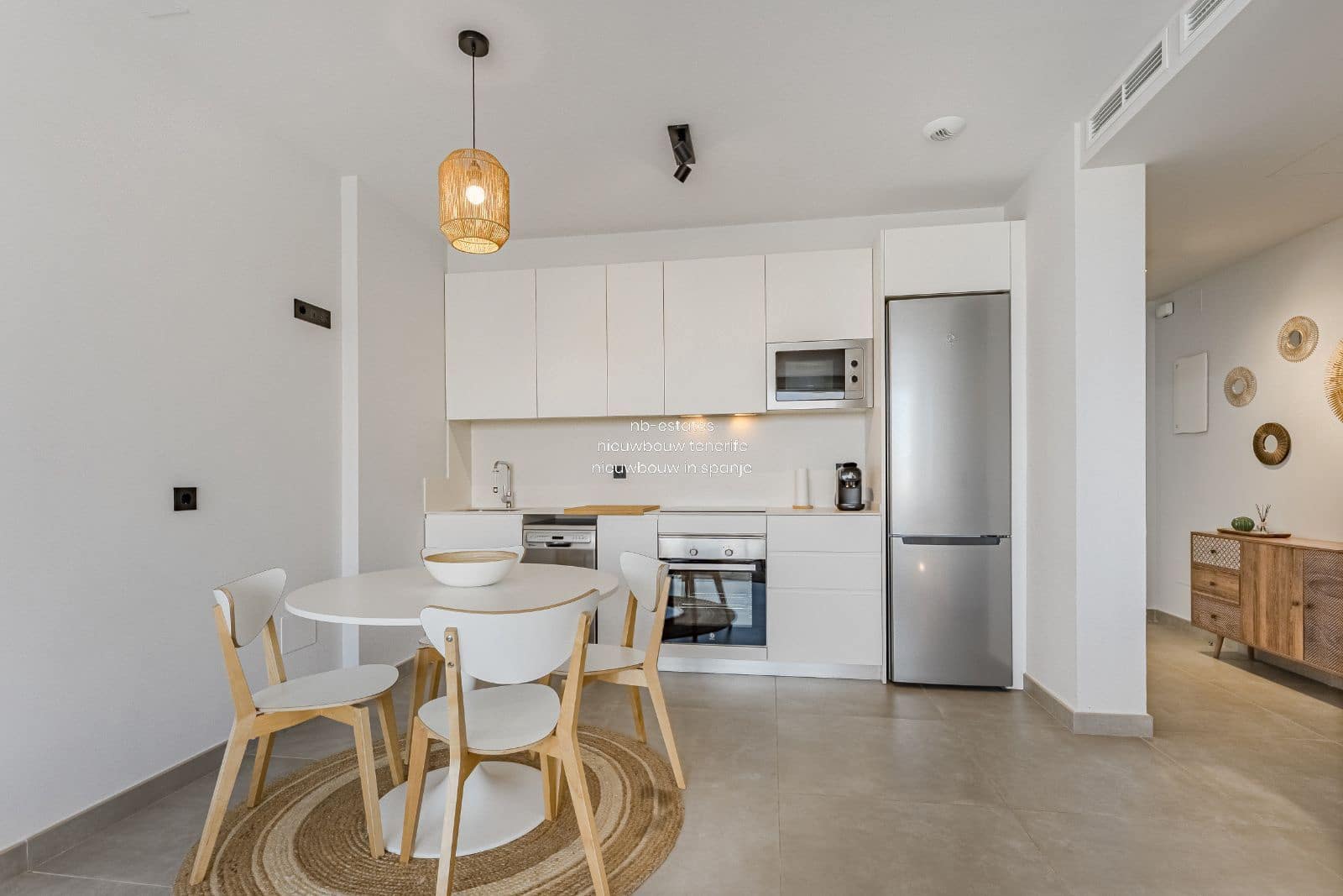 2 soveværelse Lejlighed til salg i Costa Adeje med swimmingpool garage - € 685.000 (Ref: 9025348)