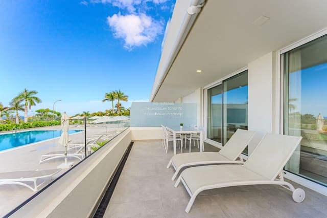 2 soveværelse Lejlighed til salg i San Eugenio Bajo, Adeje med swimmingpool garage - € 685.000 (Ref: 9025348)