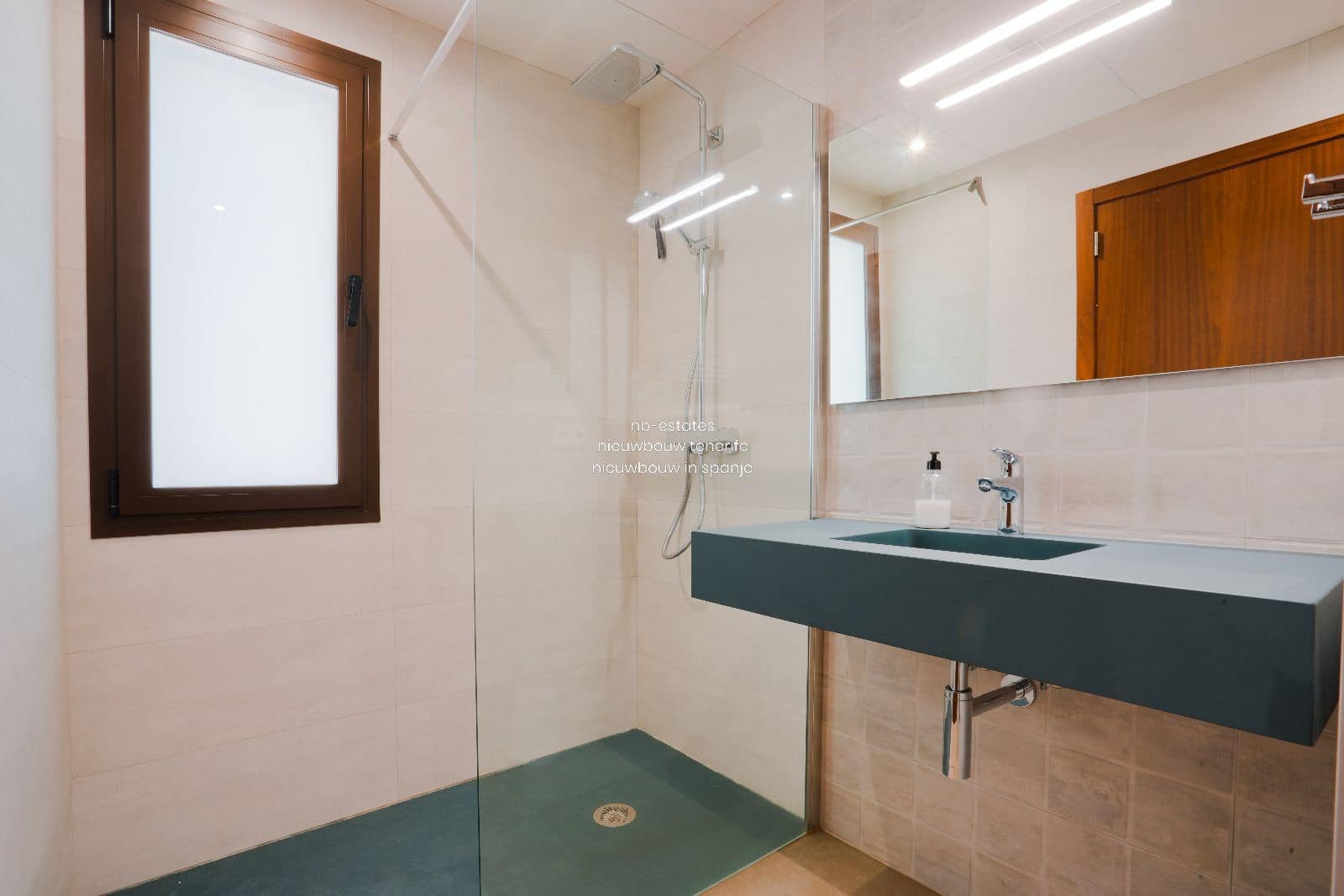 3 soverom Villa til salgs i Javea / Xabia med svømmebasseng - € 1 650 000 (Ref: 9060532)