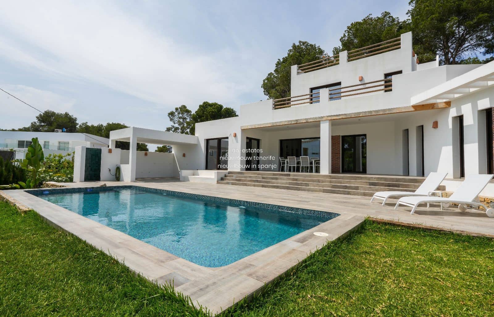 3 soverom Villa til salgs i Javea / Xabia med svømmebasseng - € 1 650 000 (Ref: 9060532)