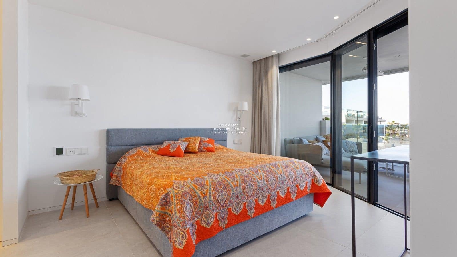 2 soveværelse Lejlighed til salg i Palm-Mar med swimmingpool garage - € 1.125.000 (Ref: 9144608)