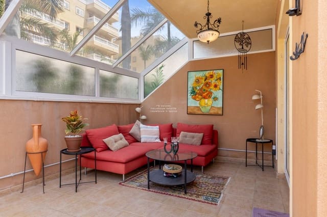 2 soverom Leilighet til salgs i Palm-Mar, Arona med svømmebasseng garasje - € 360 000 (Ref: 9181958)