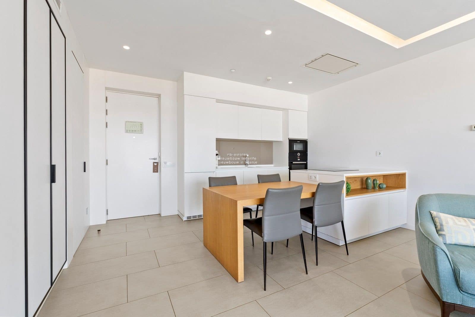 1 soveværelse Lejlighed til salg i La Caleta - € 670.000 (Ref: 9195033)