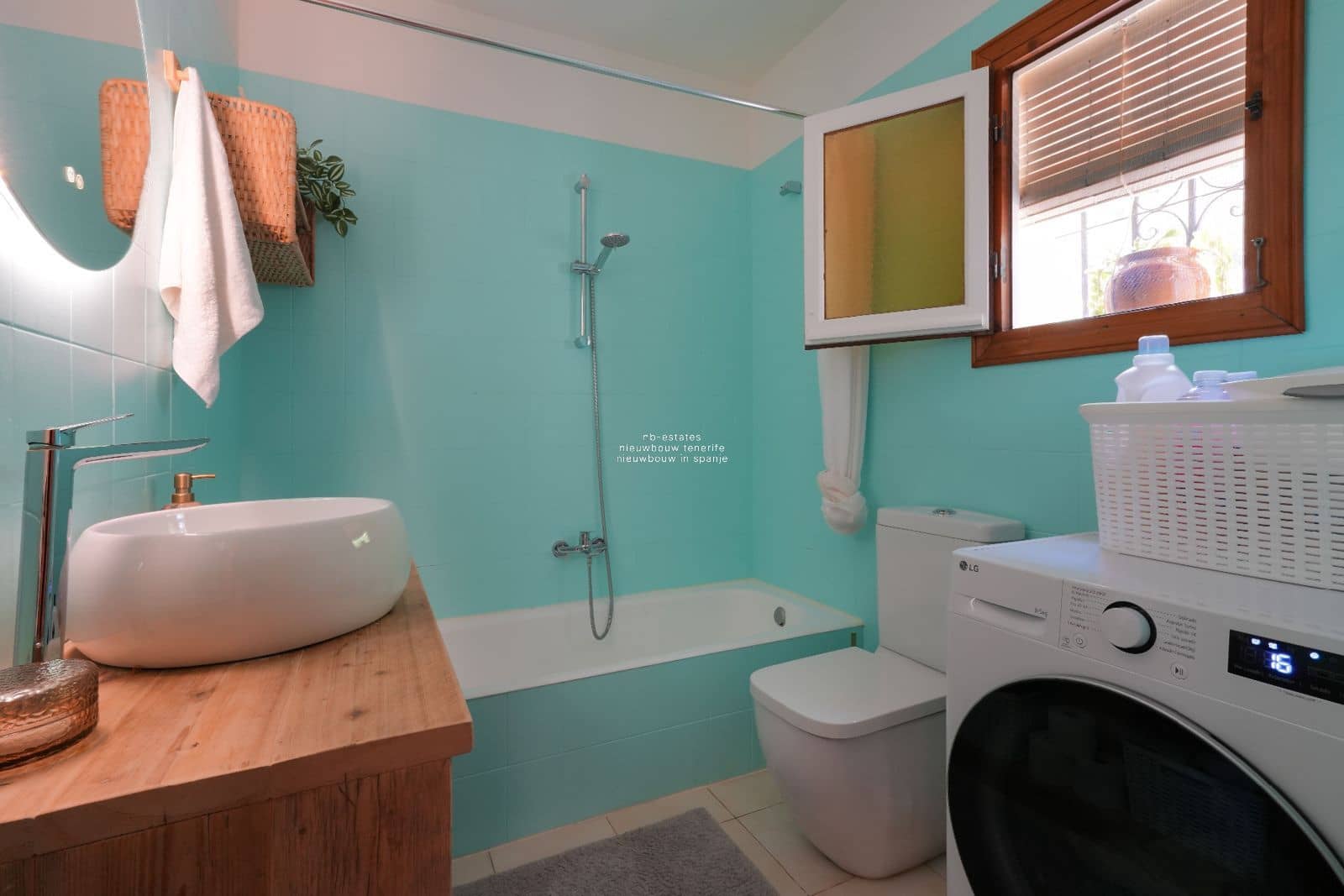 Ático de 3 habitaciones en Teulada en venta con piscina - 299.000 € (Ref: 9198623)