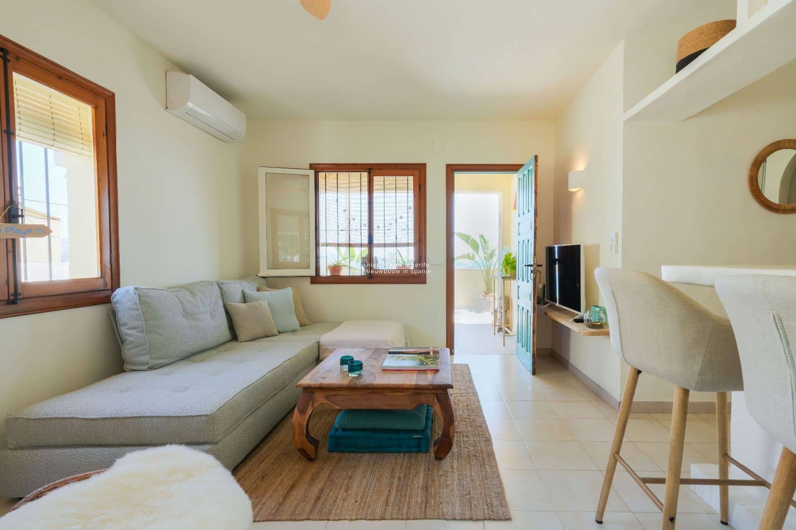 Ático de 3 habitaciones en Teulada en venta con piscina - 299.000 € (Ref: 9198623)