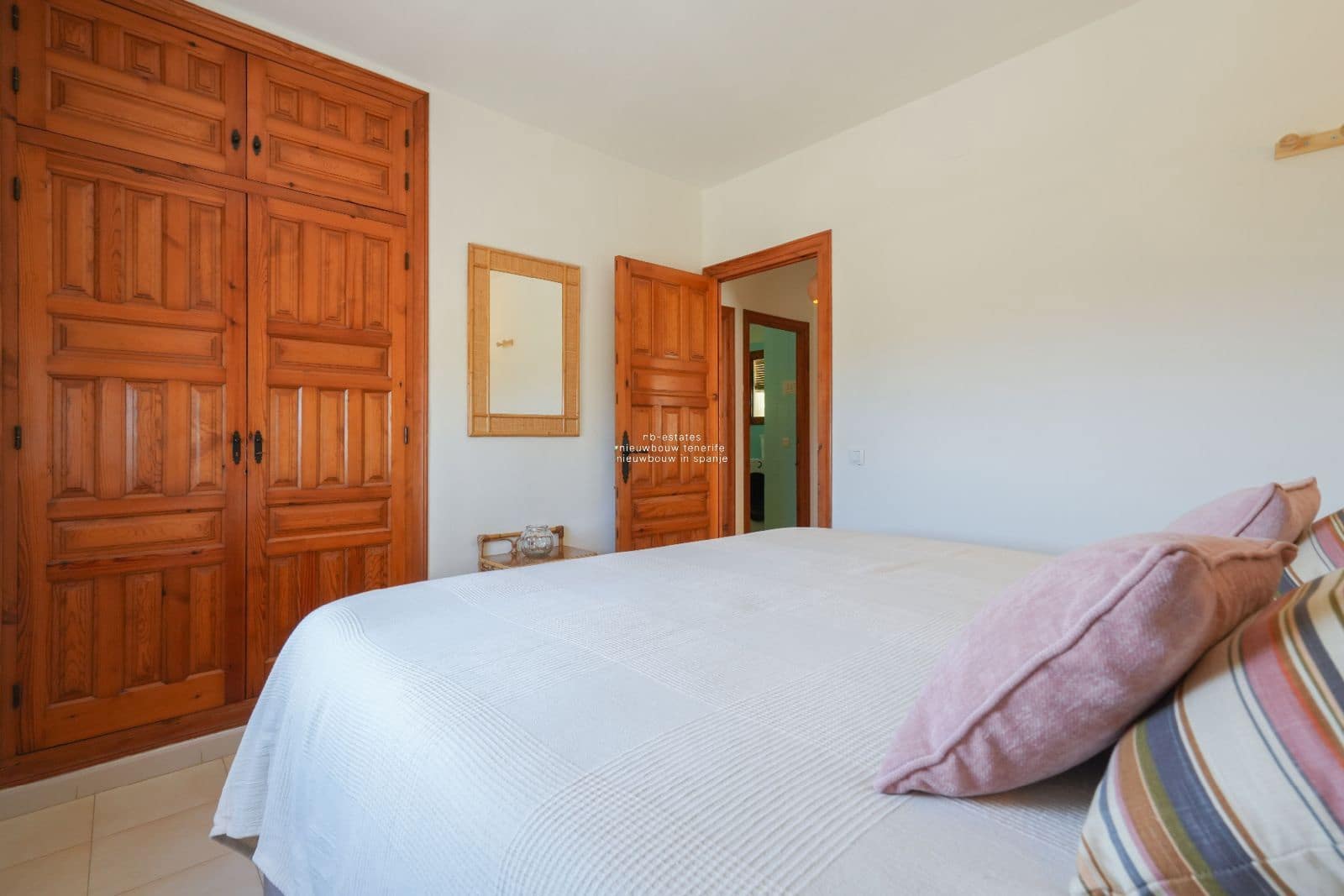 Ático de 3 habitaciones en Teulada en venta con piscina - 299.000 € (Ref: 9198623)