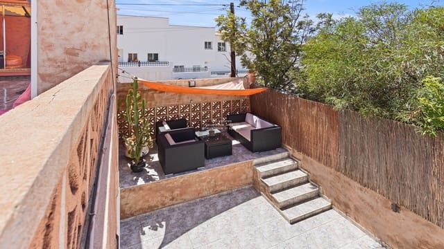 2 slaapkamer Villa te koop in Palm-Mar, Arona met garage - € 600.000 (Ref: 9207624)